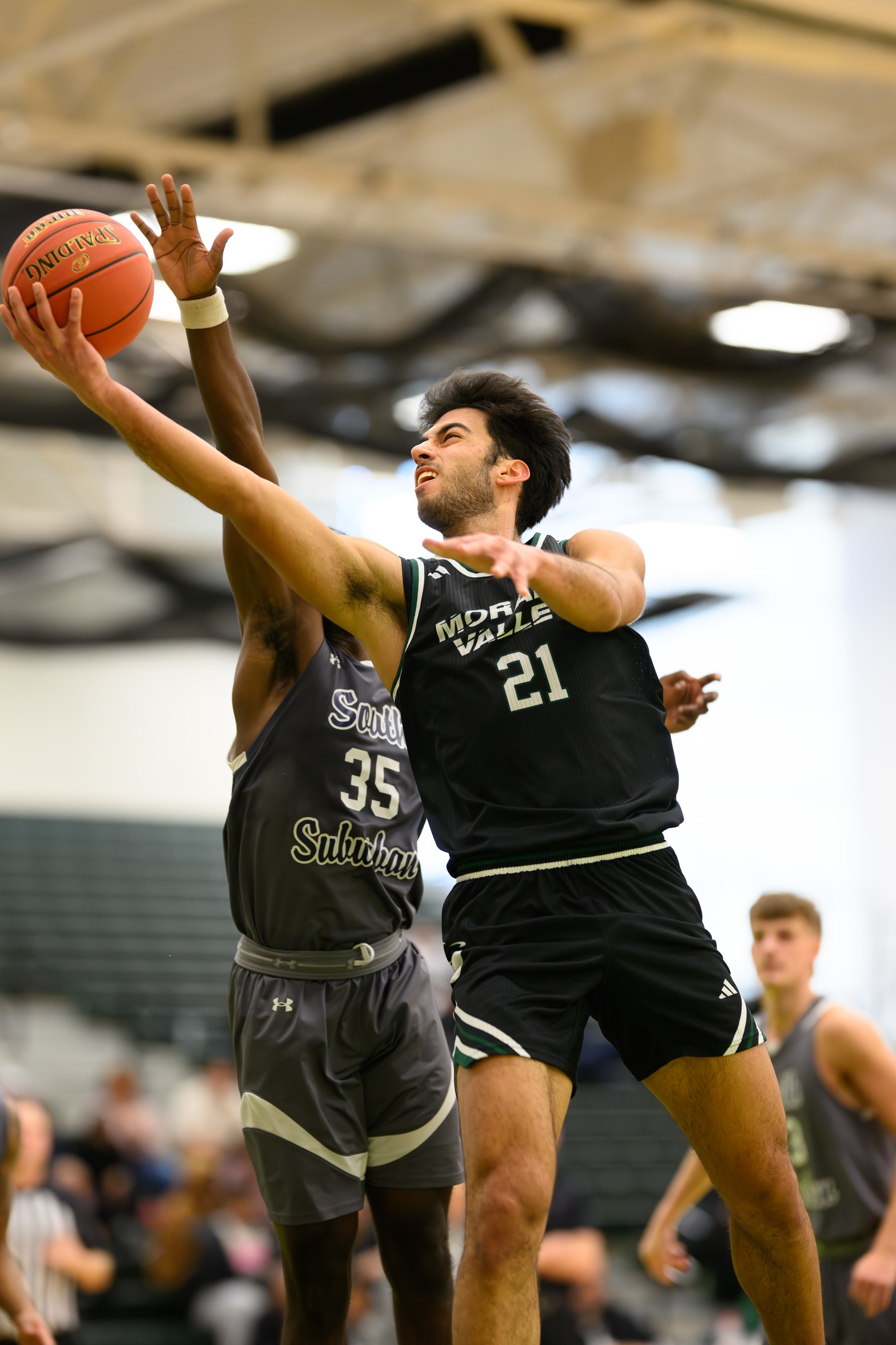 Sophomore basketball player Ali Oralkan.